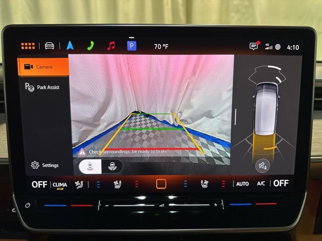 New 2025 Volkswagen ID. Buzz Pro S image 25