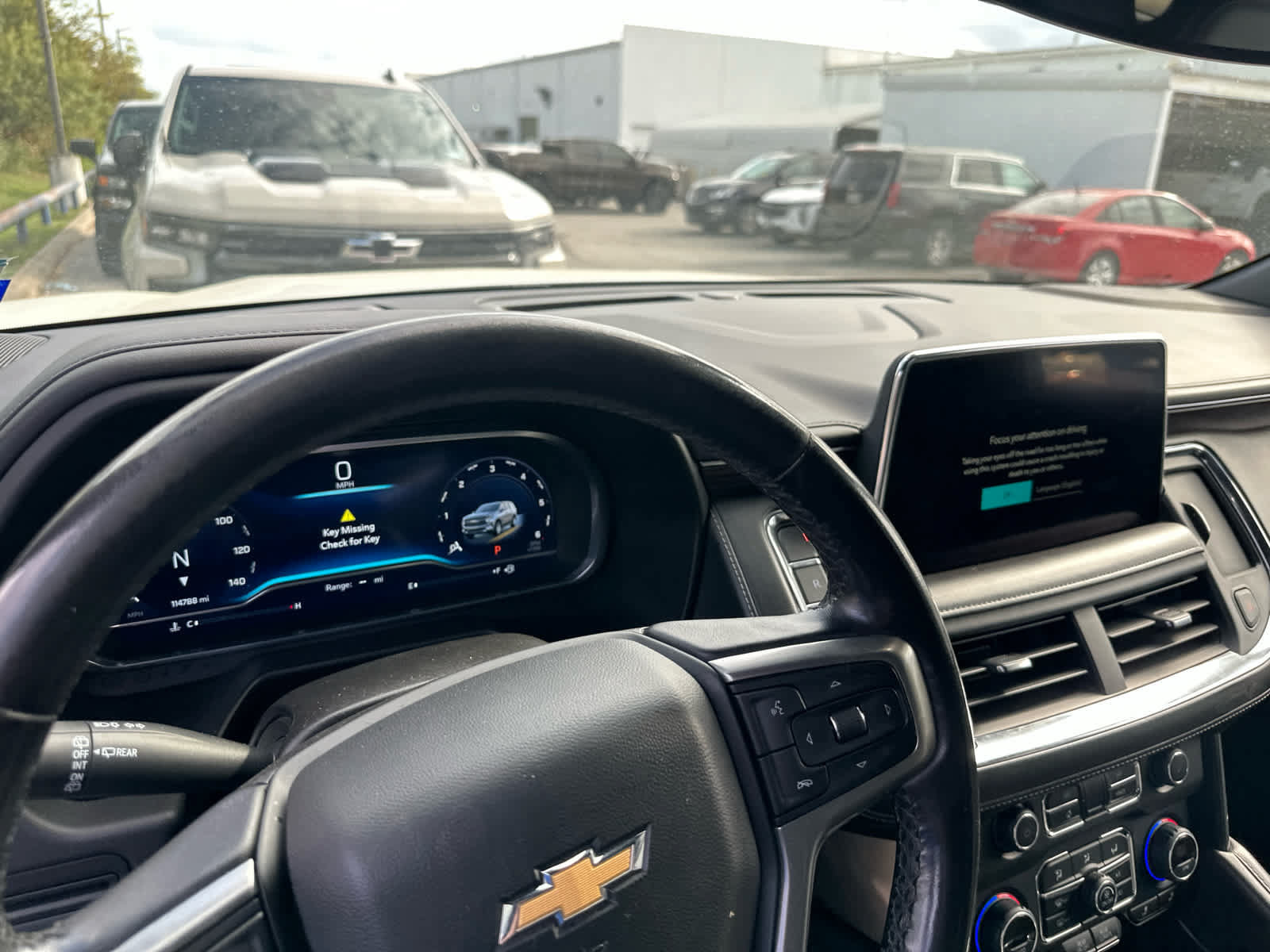 Used 2022 Chevrolet Suburban LT AWD/4WD image 12