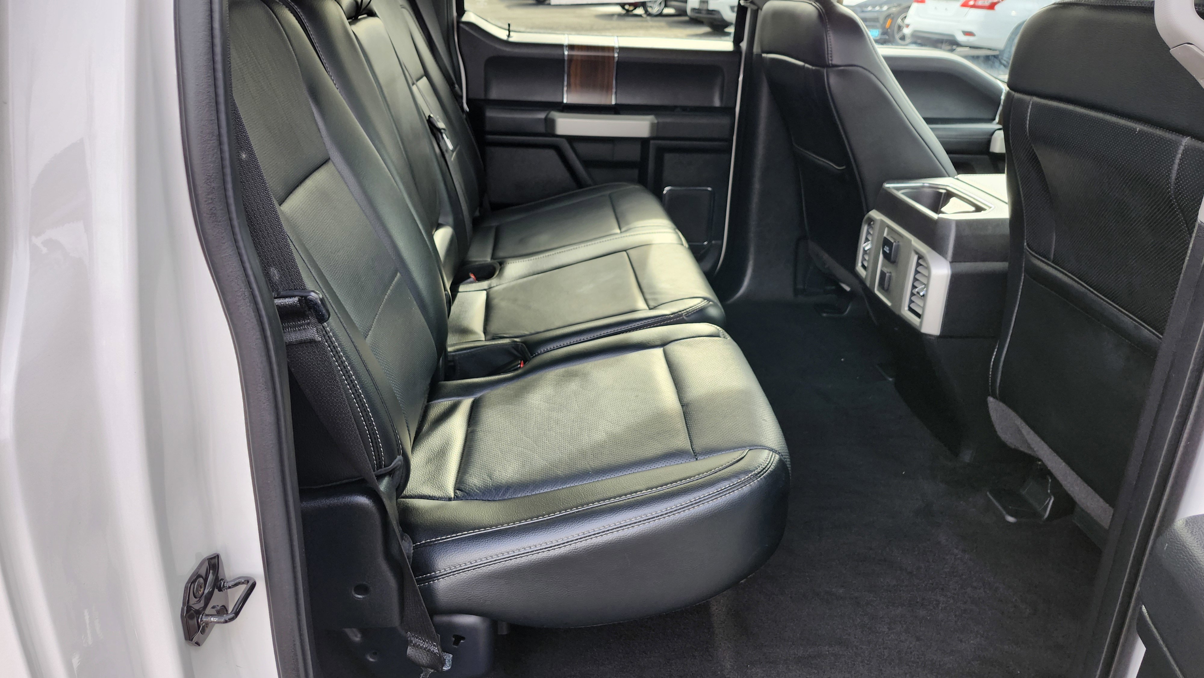 Used 2016 Ford F150 Lariat image 22