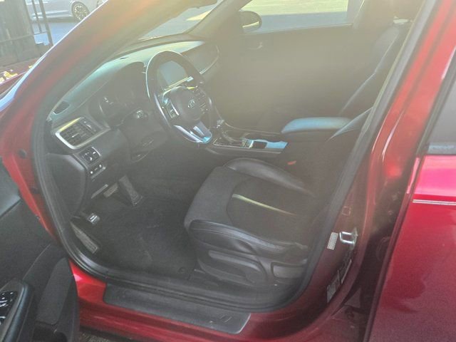 Used 2020 Kia Optima S image 4