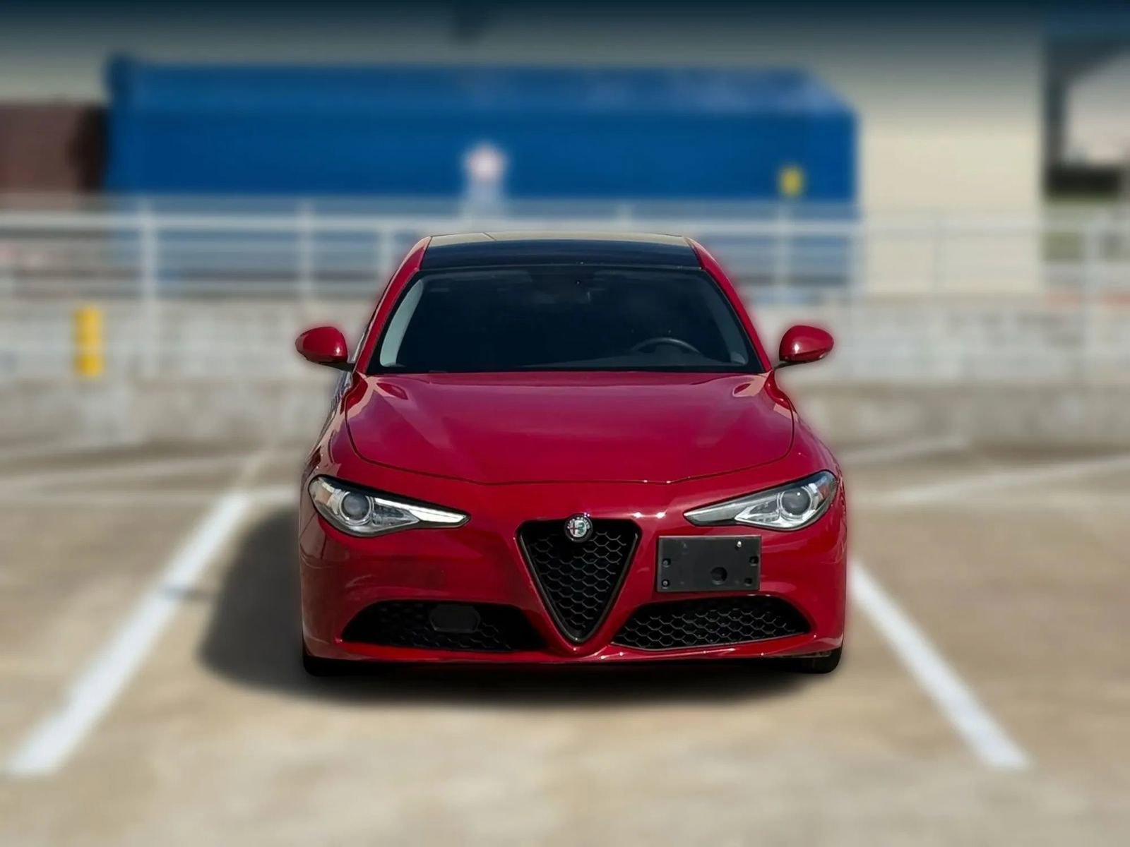 Used 2018 Alfa Romeo Giulia AWD image 2