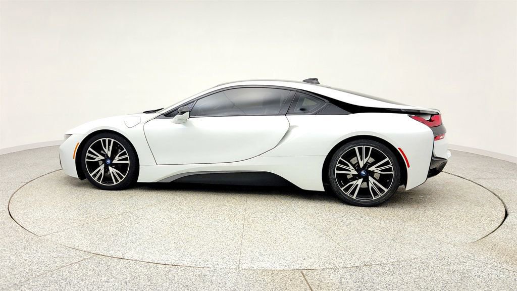Used 2015 BMW i8 image 8