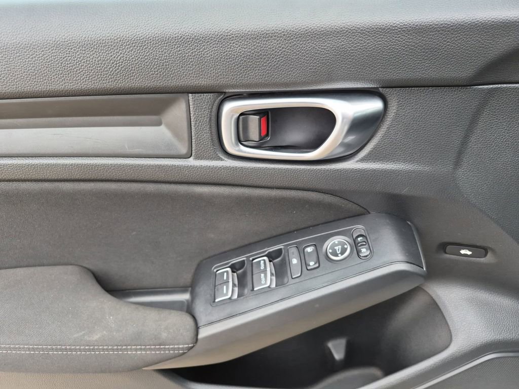 Used 2022 Honda Civic Sport image 13