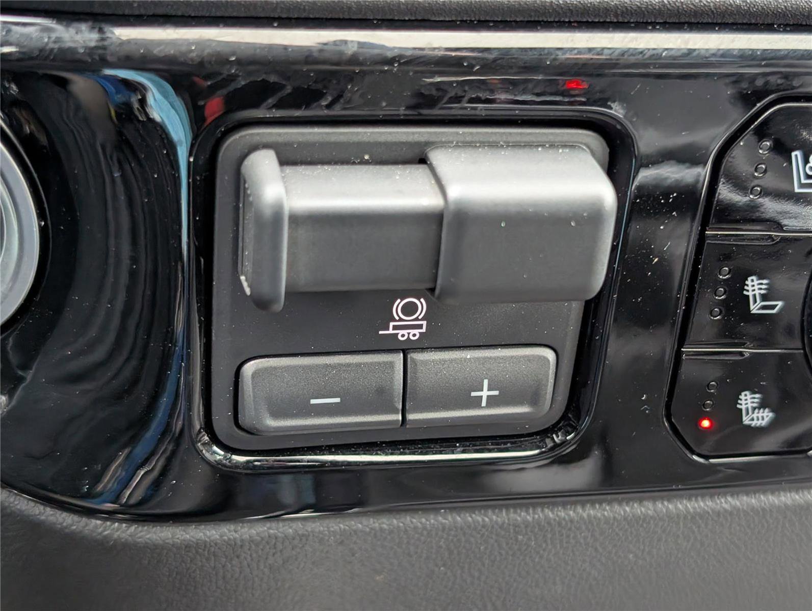 Used 2024 Chevrolet Silverado 1500 ZR2 w/ ZR2 Bison Edition image 28