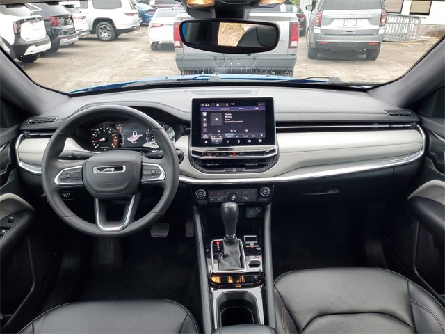 Used 2024 Jeep Compass Limited image 26