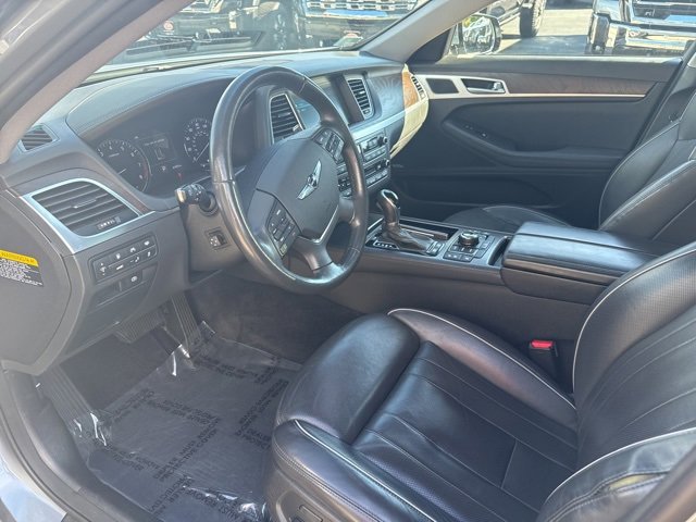 Used 2017 Genesis G80 3.8 w/ Option Group 03 image 11