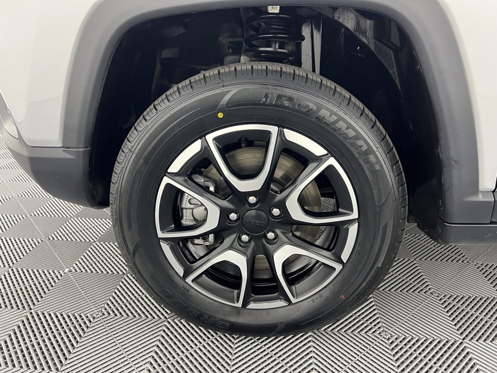 Used 2024 Jeep Compass Trailhawk image 28