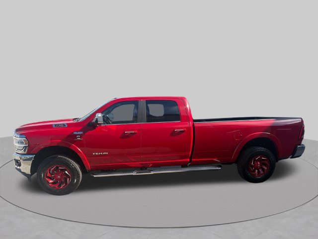 Used 2022 RAM 2500 Laramie AWD/4WD image 2