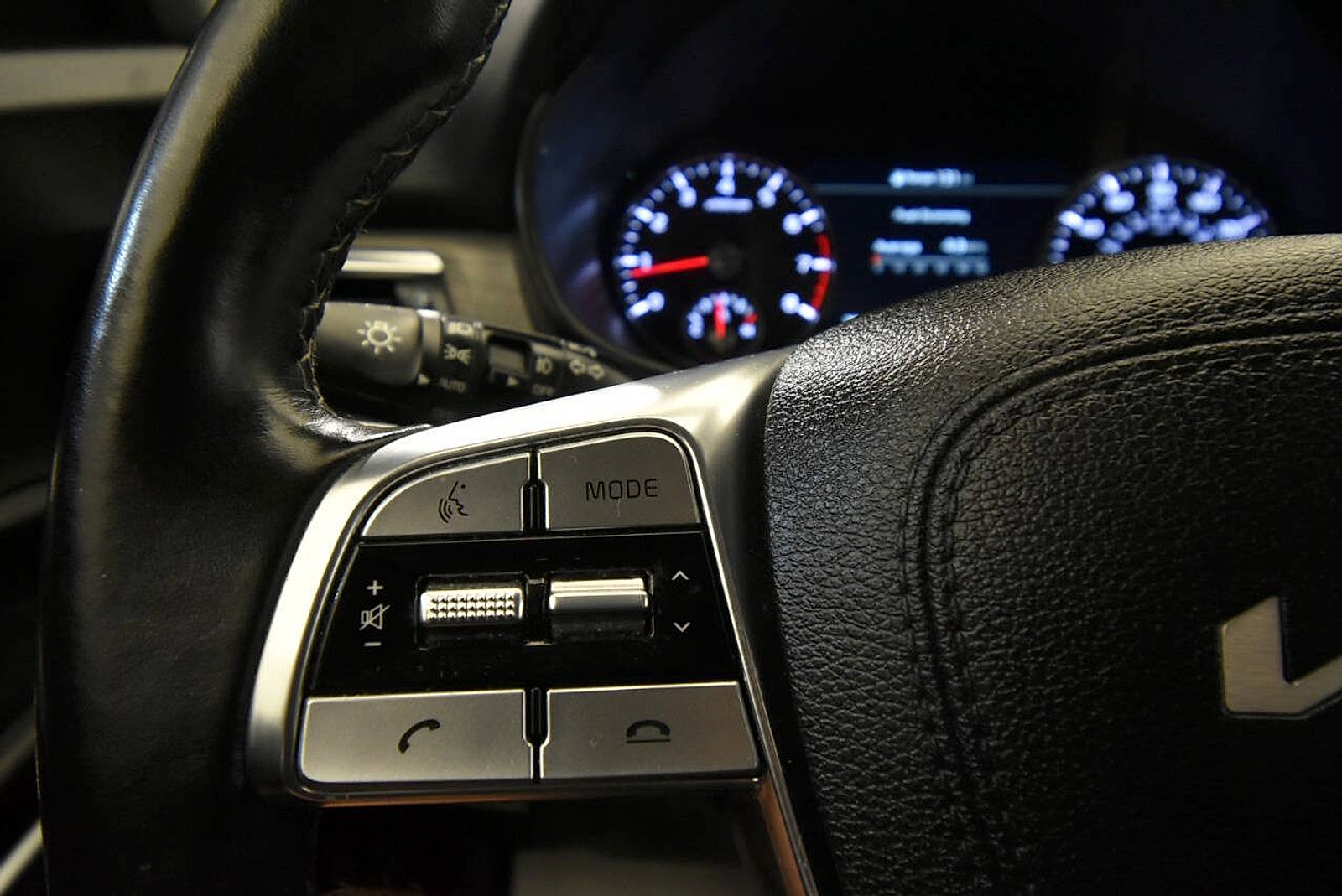Used 2022 Kia Telluride SX w/ SX Prestige Package AWD/4WD image 30