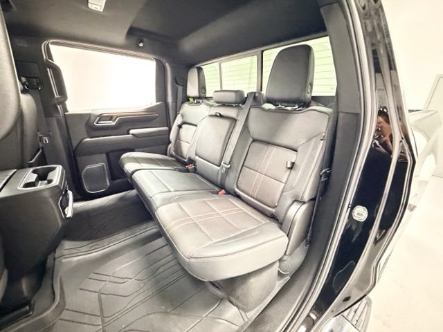 Certified 2023 Chevrolet Silverado 1500 High Country w/ High Country Premium Package AWD/4WD image 24