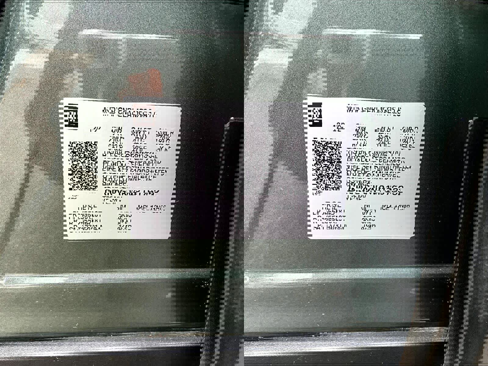 Used 2023 Chevrolet Traverse LT image 37