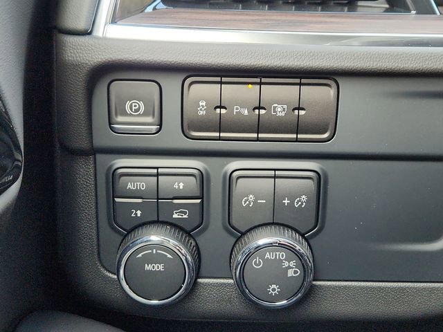 New 2025 Chevrolet Tahoe 4WD image 28