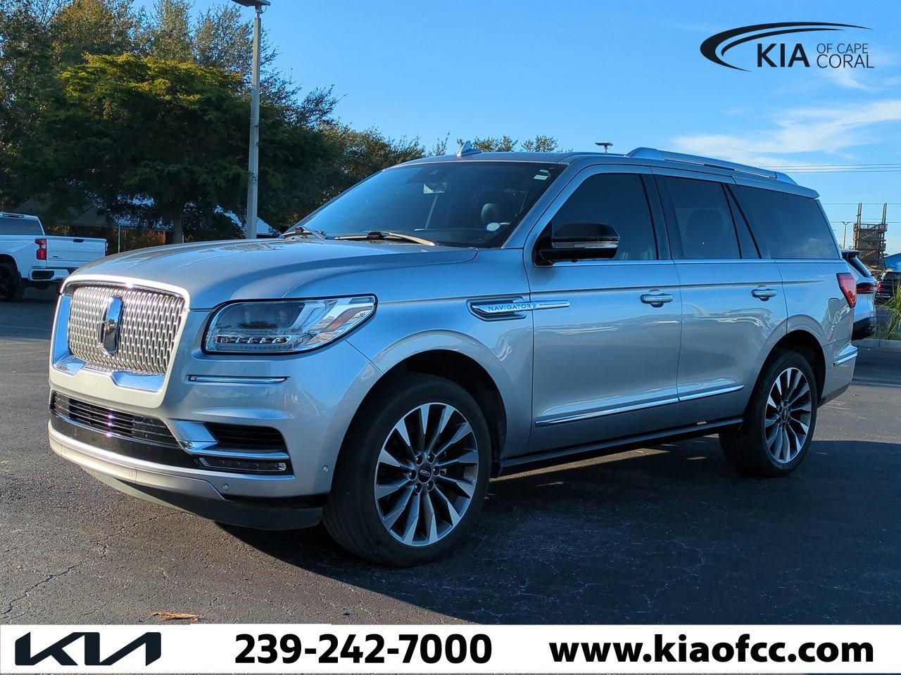 Used 2021 Lincoln Navigator Reserve w/ Luxury Package image 9