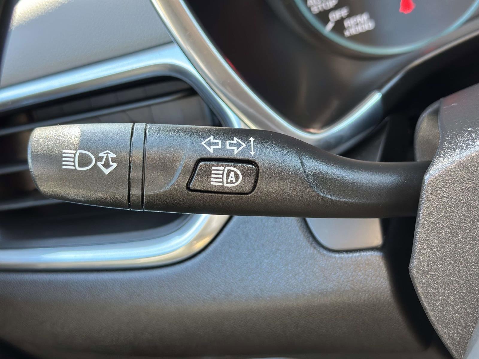 Certified 2024 Chevrolet Equinox LS w/ Driver Confidence II Package image 16