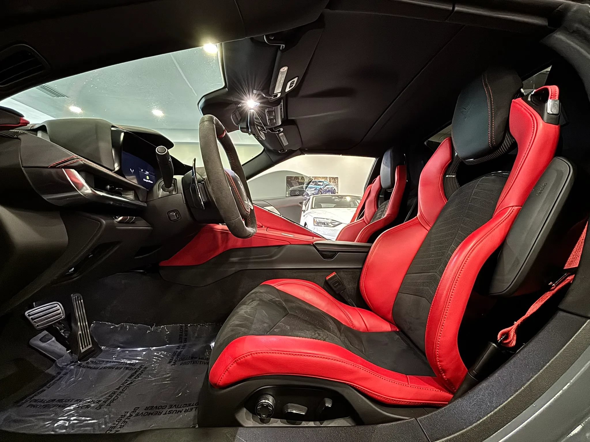 Used 2025 Chevrolet Corvette Stingray Preferred Conv w/ Z51 Performance Package RWD image 16