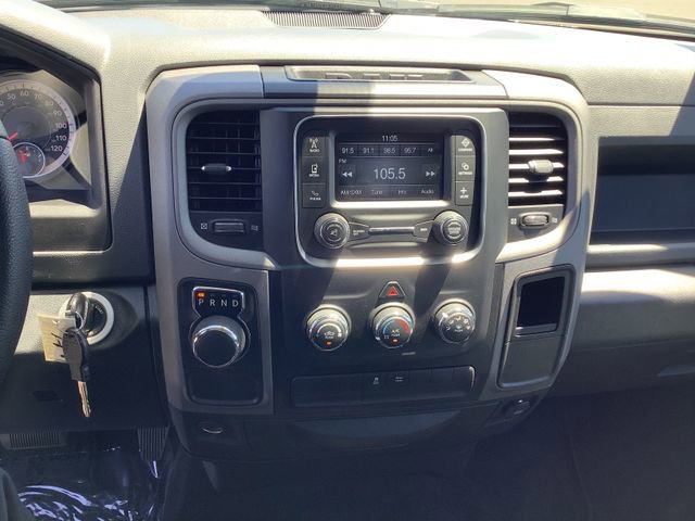 Used 2017 RAM 1500 Express RWD image 17