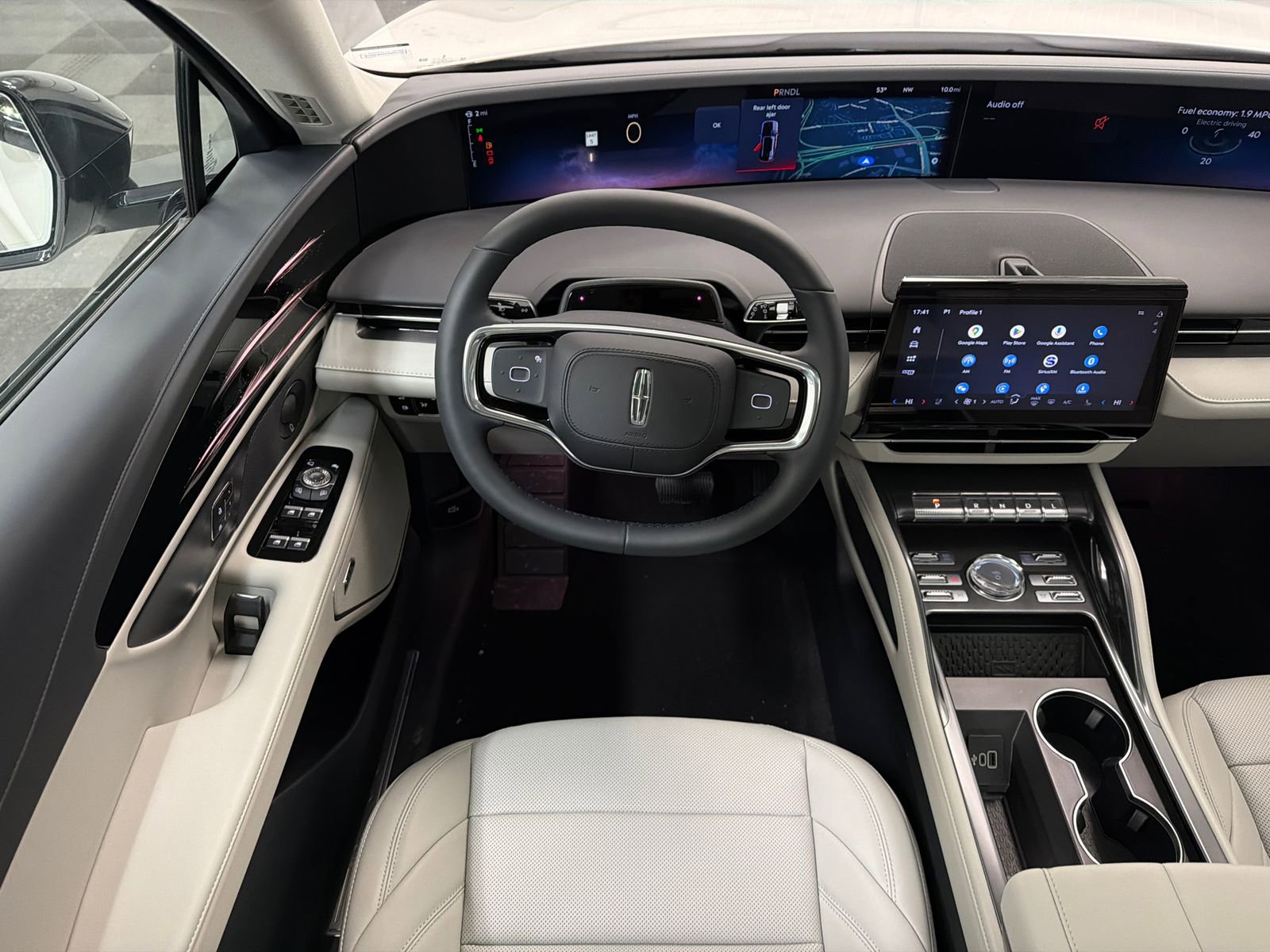 New 2026 Lincoln Nautilus Premier w/ Equipment Group 102A image 21