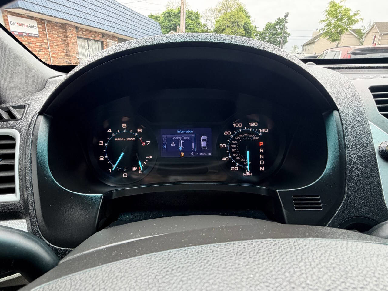 Used 2012 Ford Explorer XLT w/ Class III Trailer Tow Pkg FWD image 5