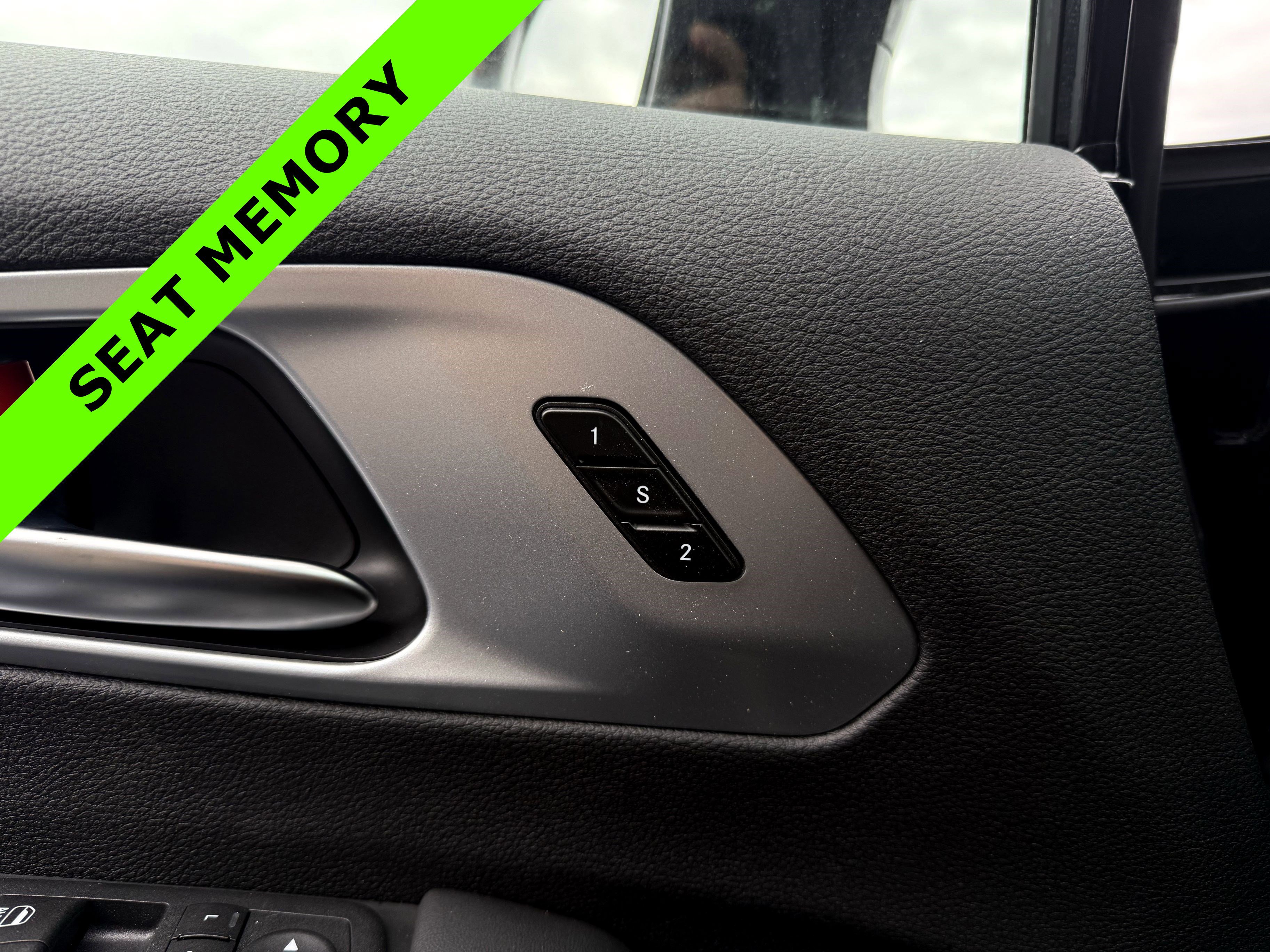 New 2026 Chrysler Pacifica Limited image 19