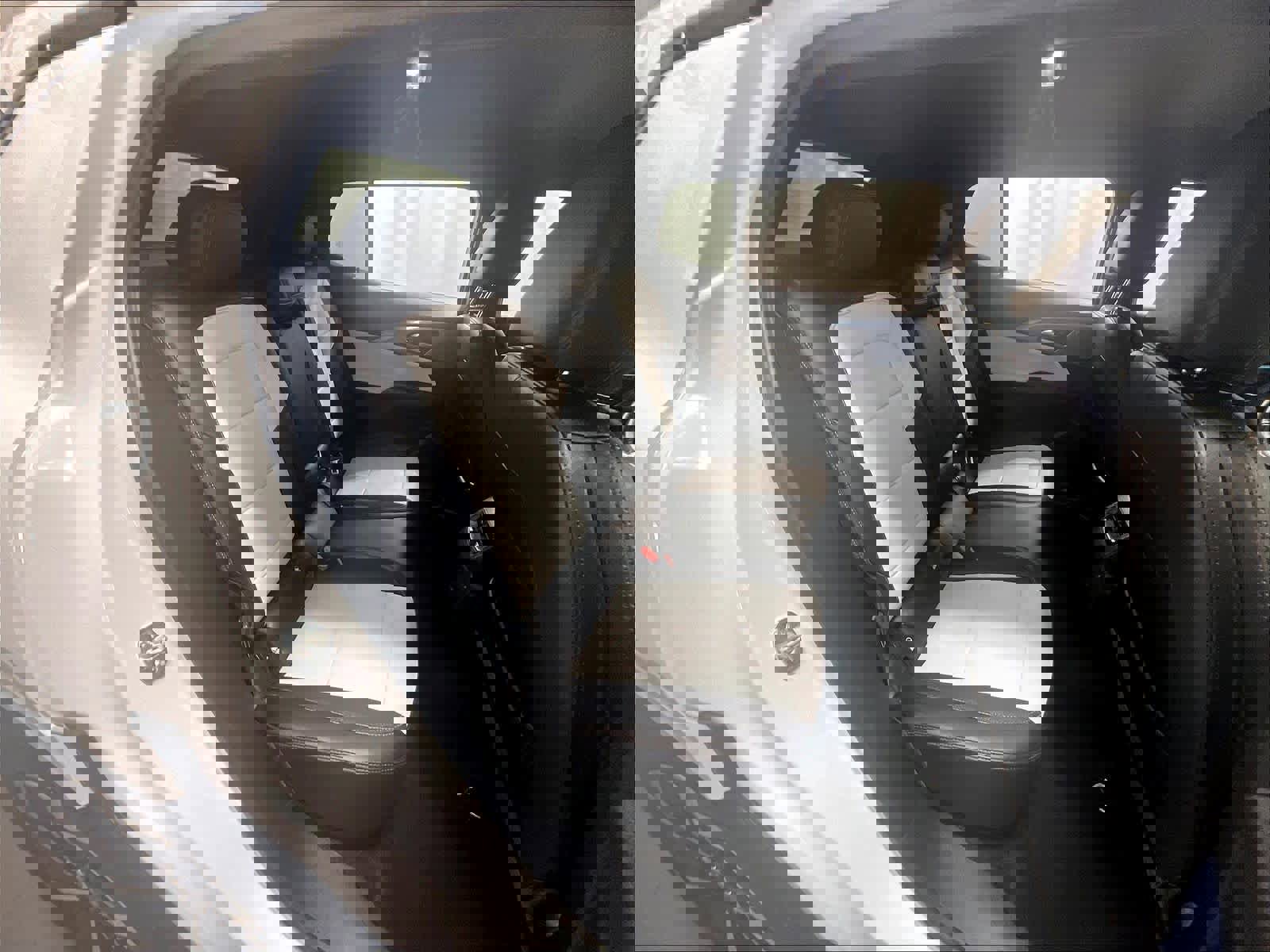 Used 2025 Chevrolet Equinox EV LT image 16