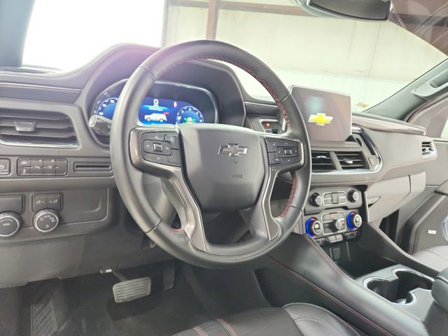 Used 2024 Chevrolet Suburban RST RWD image 18