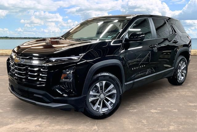 Used 2026 Chevrolet Equinox LT image 3