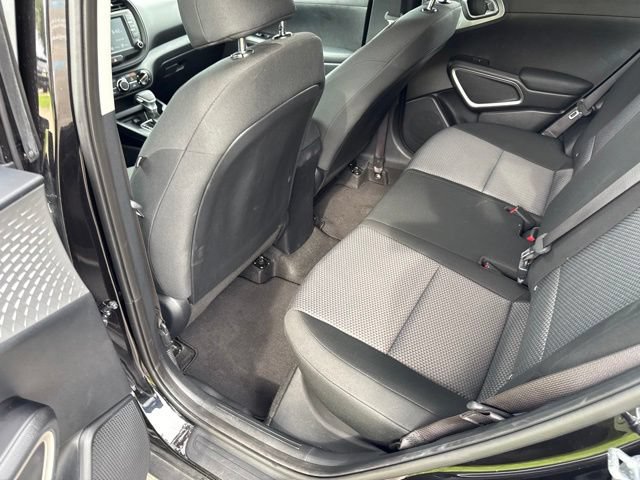 Used 2025 Kia Soul FWD image 20