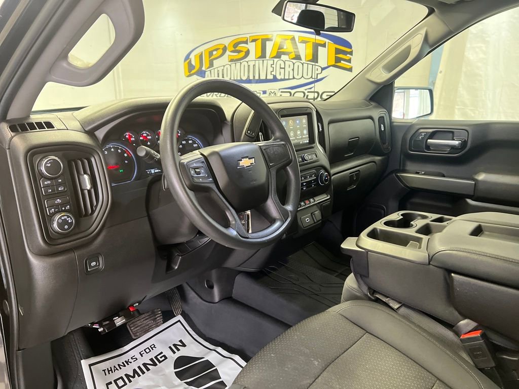 Used 2019 Chevrolet Silverado 1500 Custom w/ Custom Value Package image 19