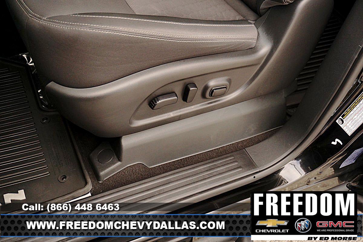 Used 2024 Nissan Titan SV w/ SV Convenience Package AWD/4WD image 31