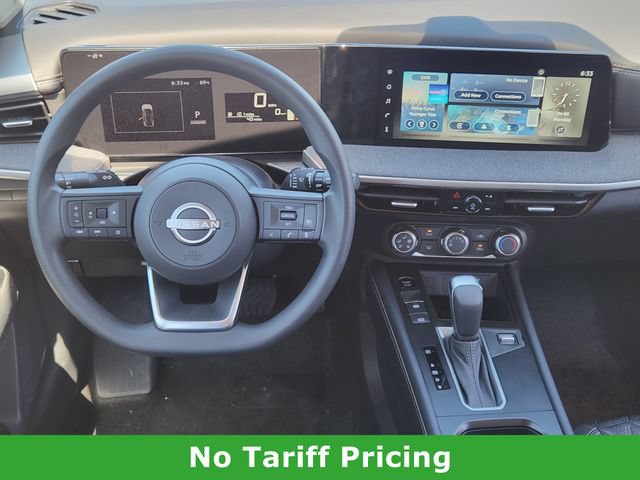 Used 2025 Nissan Kicks SV w/ Interior Electronics Package AWD/4WD image 26