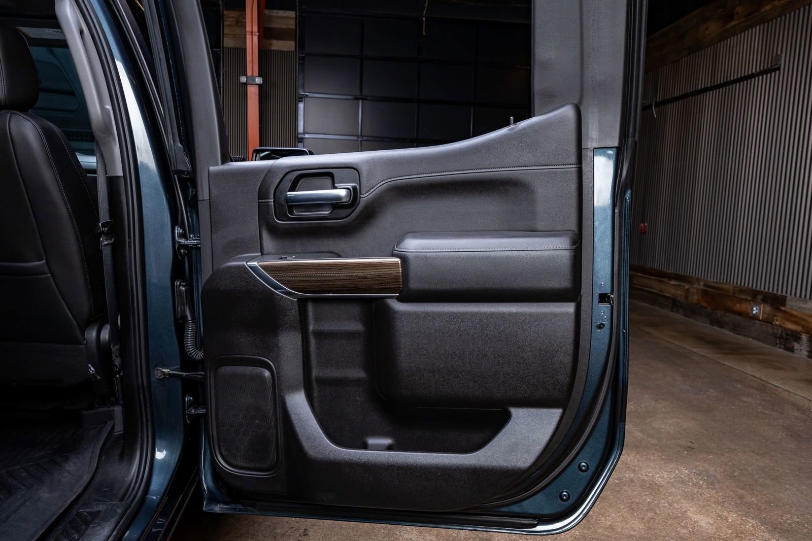 Used 2020 Chevrolet Silverado 1500 RST w/ All-Star Edition AWD/4WD image 36