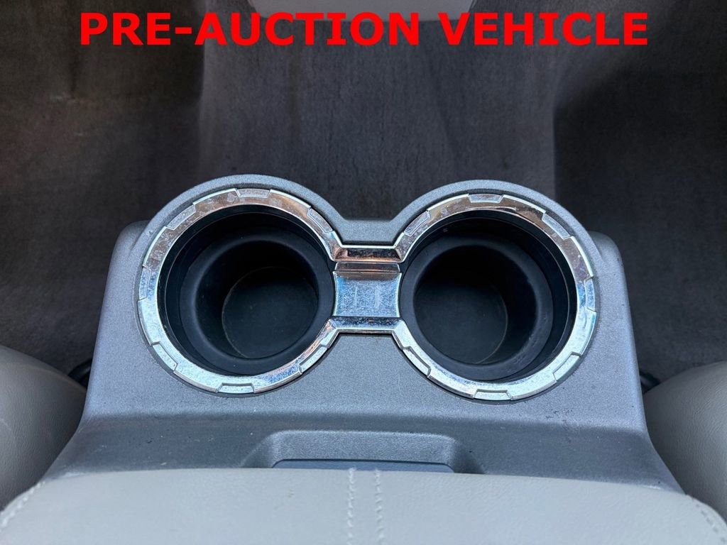 Used 2010 Ford F250 Lariat image 14