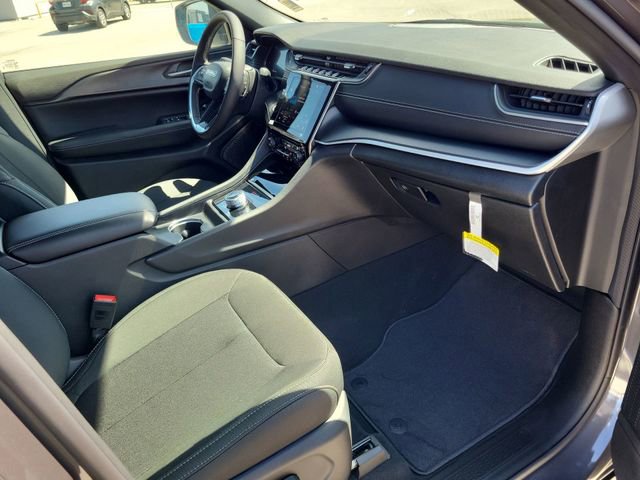 New 2026 Jeep Grand Cherokee L Laredo image 26