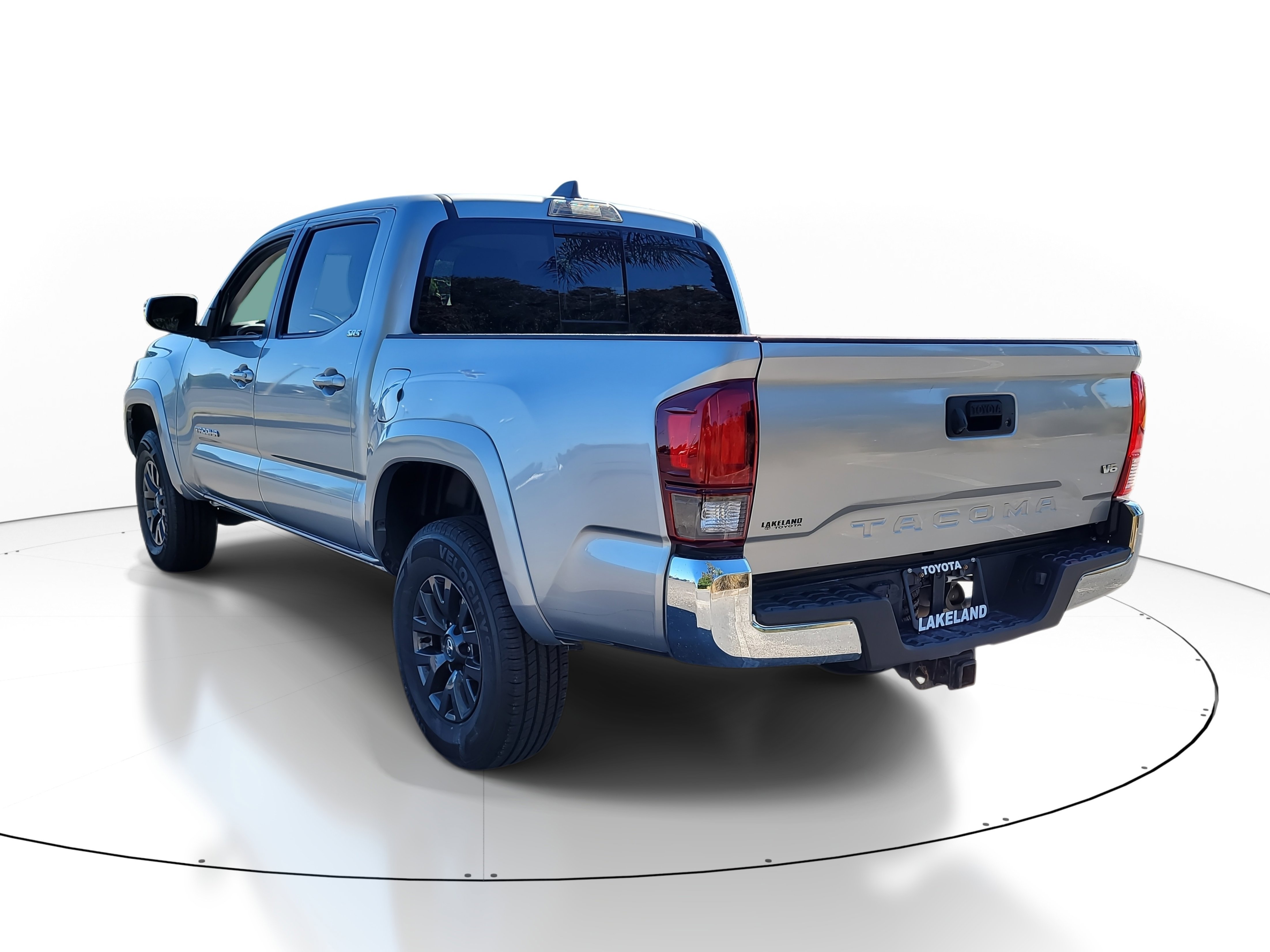 Certified 2023 Toyota Tacoma SR5 image 5