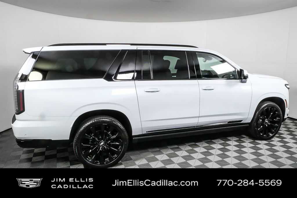 Certified 2026 Cadillac Escalade ESV Platinum Sport w/ LPO, ONYX Package AWD/4WD image 29
