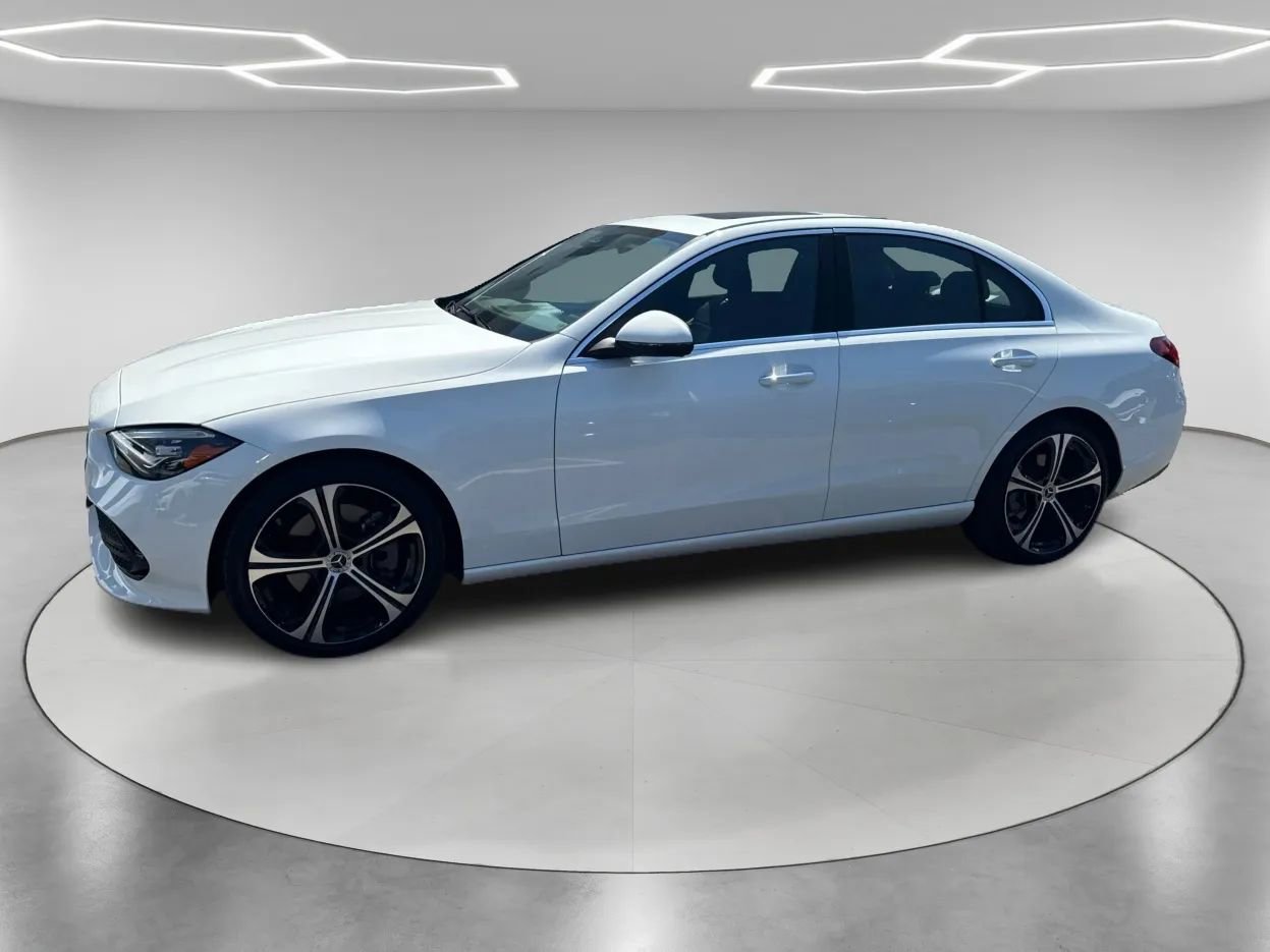 Used 2023 Mercedes-Benz C 300 Sedan image 8