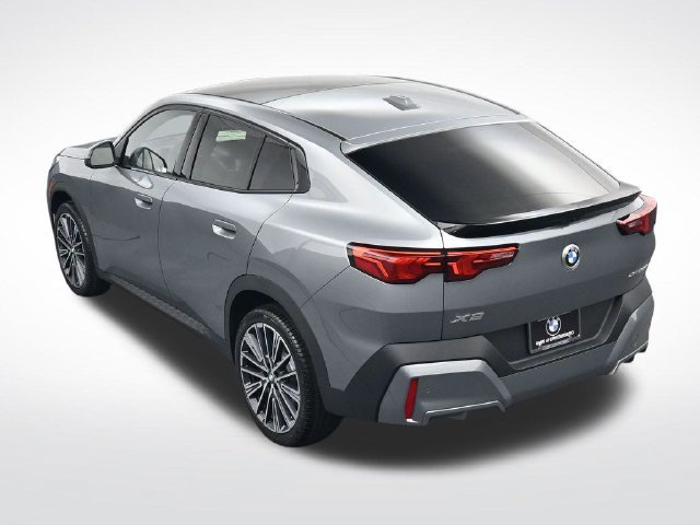 New 2026 BMW X2 xDrive28i w/ Technology Package AWD/4WD image 30