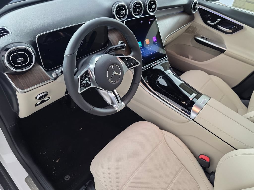 New 2026 Mercedes-Benz GLC 300 4MATIC image 7
