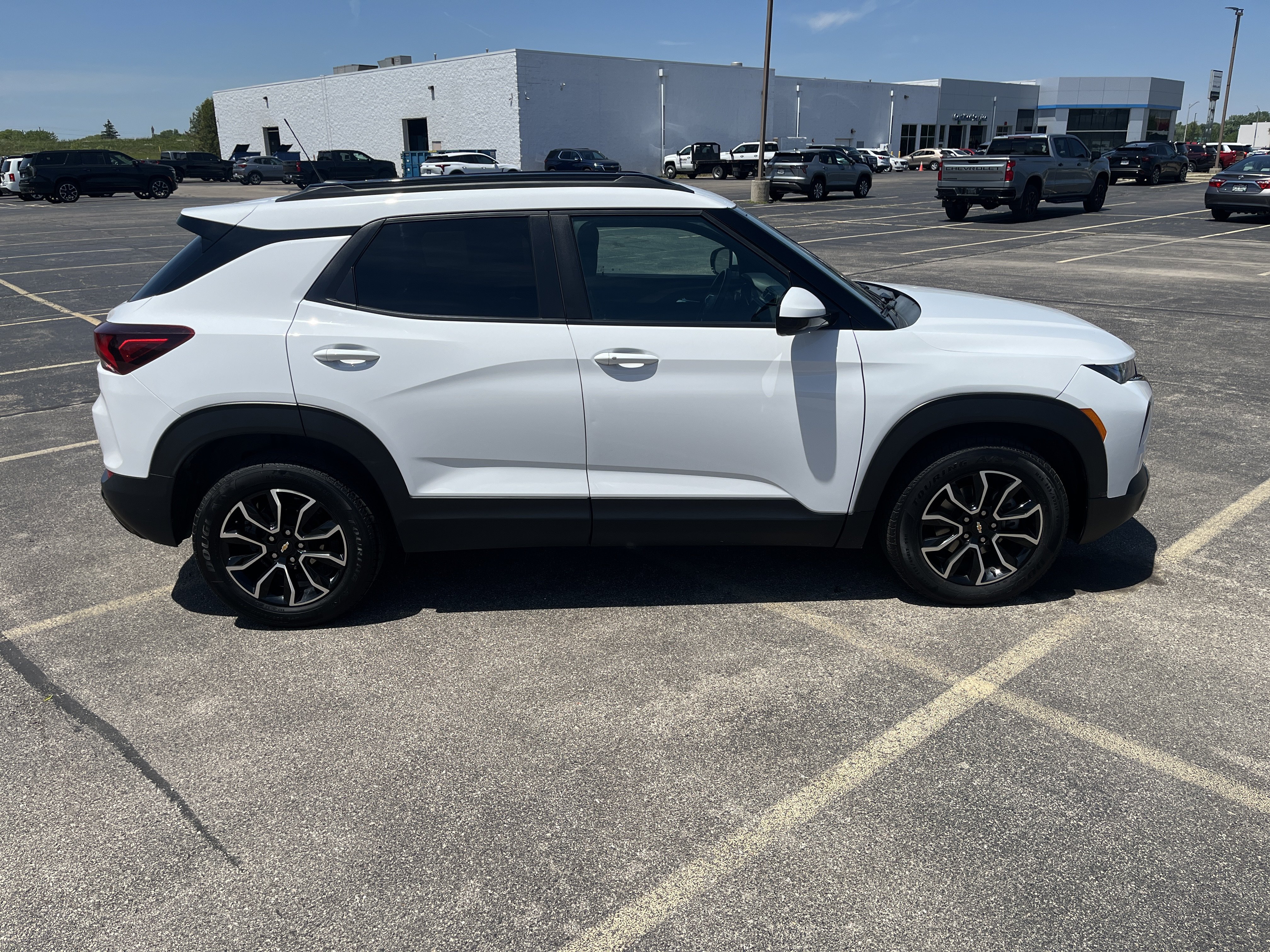 Used 2022 Chevrolet TrailBlazer ACTIV FWD image 7