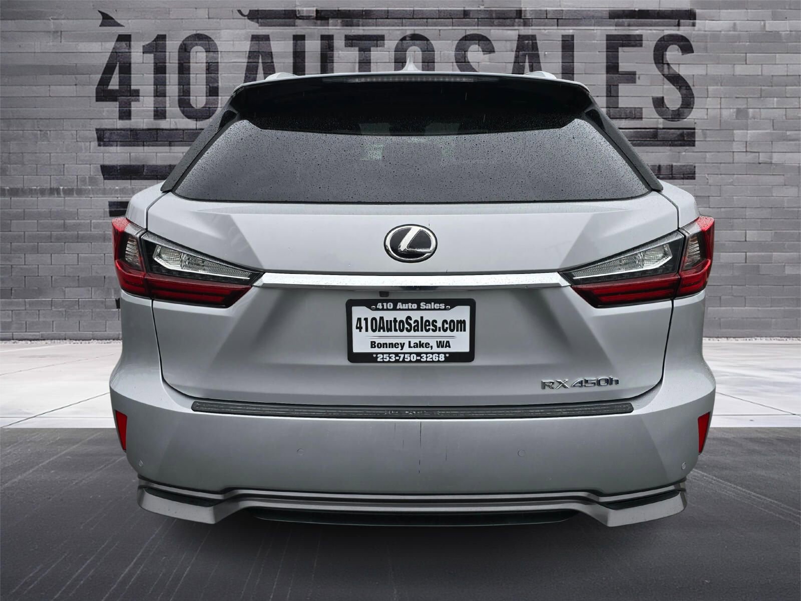 Used 2016 Lexus RX 450h AWD w/ Cold Weather Package image 4