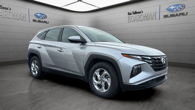 Used 2023 Hyundai Tucson SE image 1