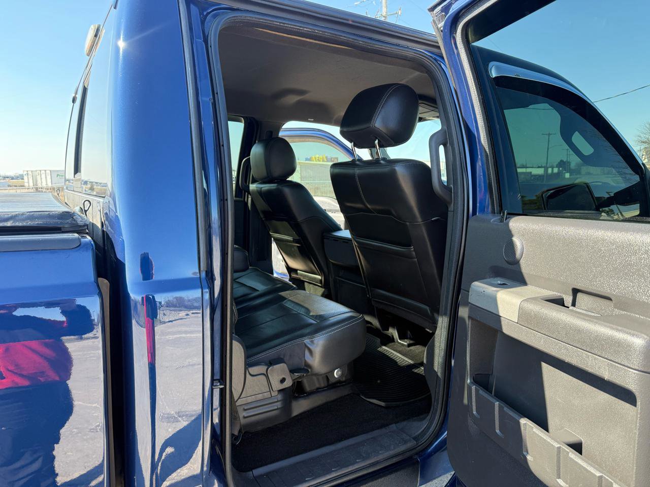 Used 2012 Ford F350 Lariat w/ Chrome Pkg image 23