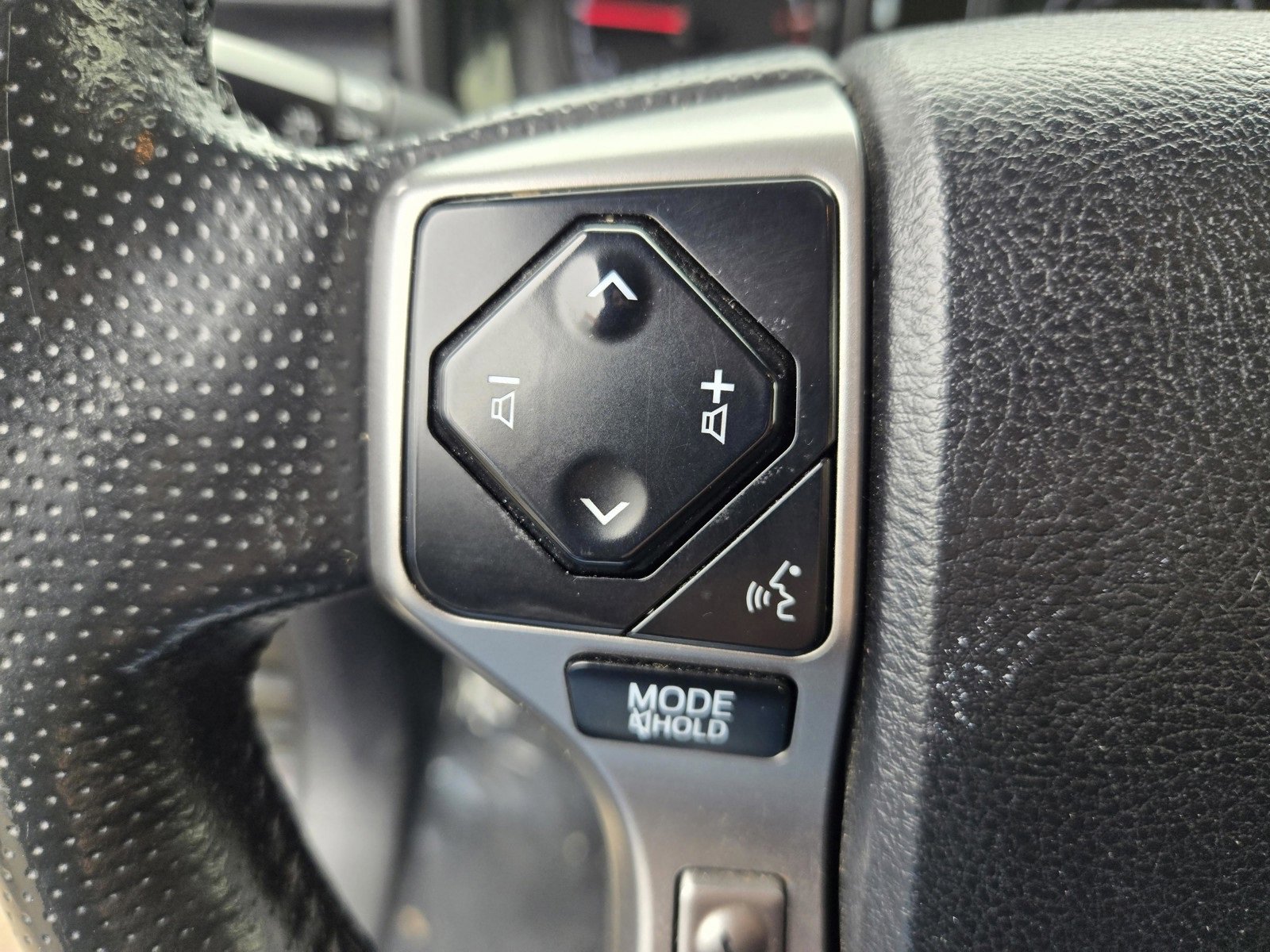 Used 2024 Toyota 4Runner SR5 Premium image 13