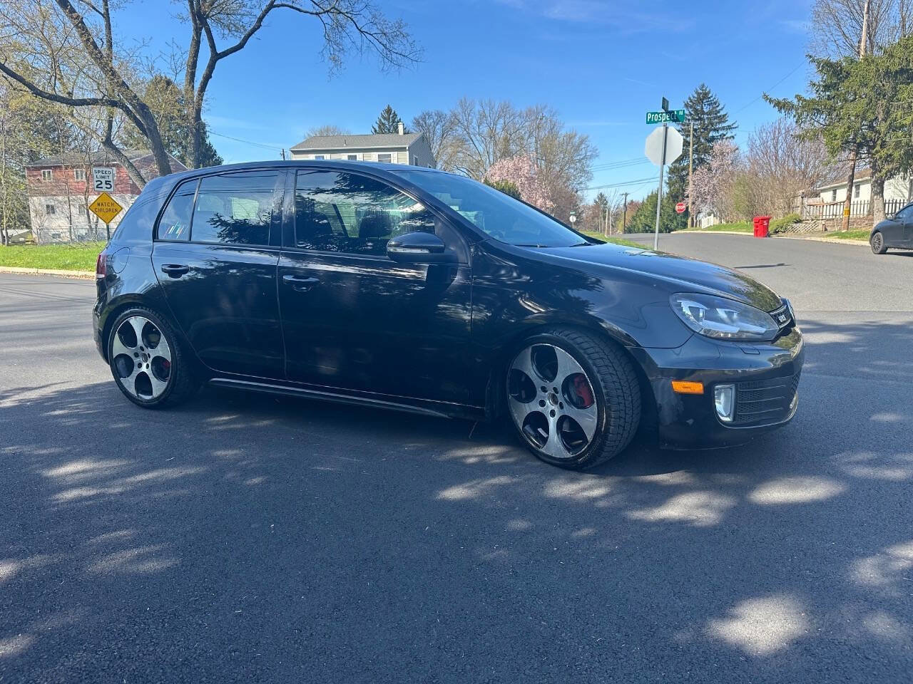 Used 2012 Volkswagen GTI 4-Door image 5