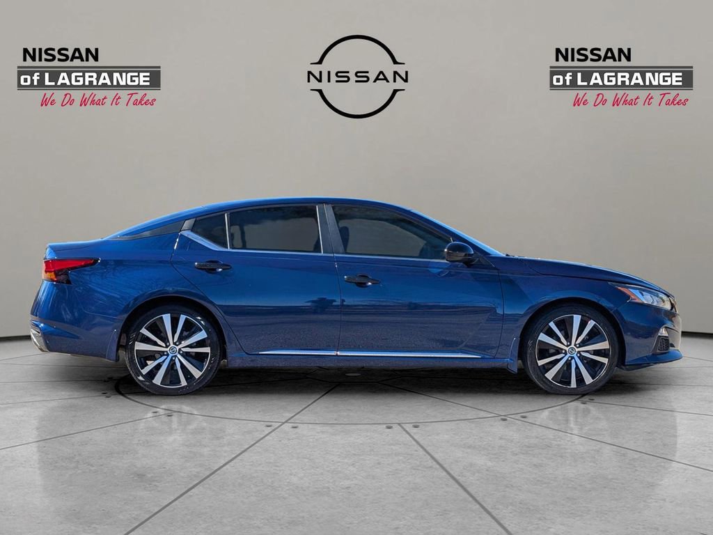 Used 2020 Nissan Altima 2.5 SR FWD image 4