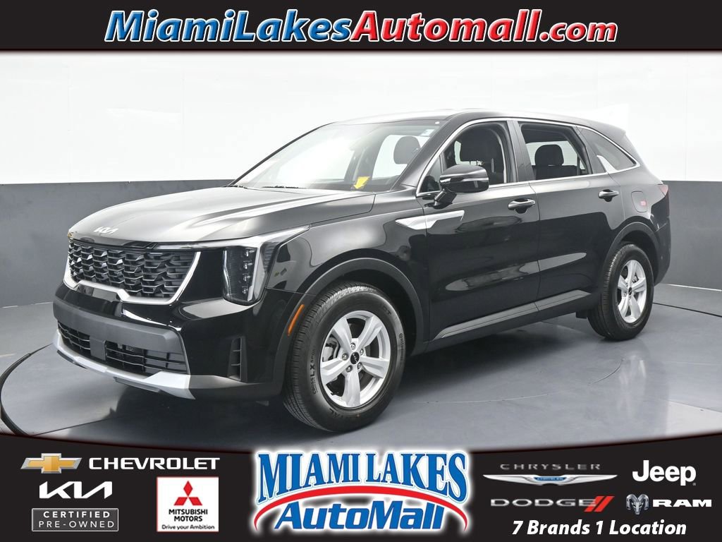 Used 2025 Kia Sorento LX