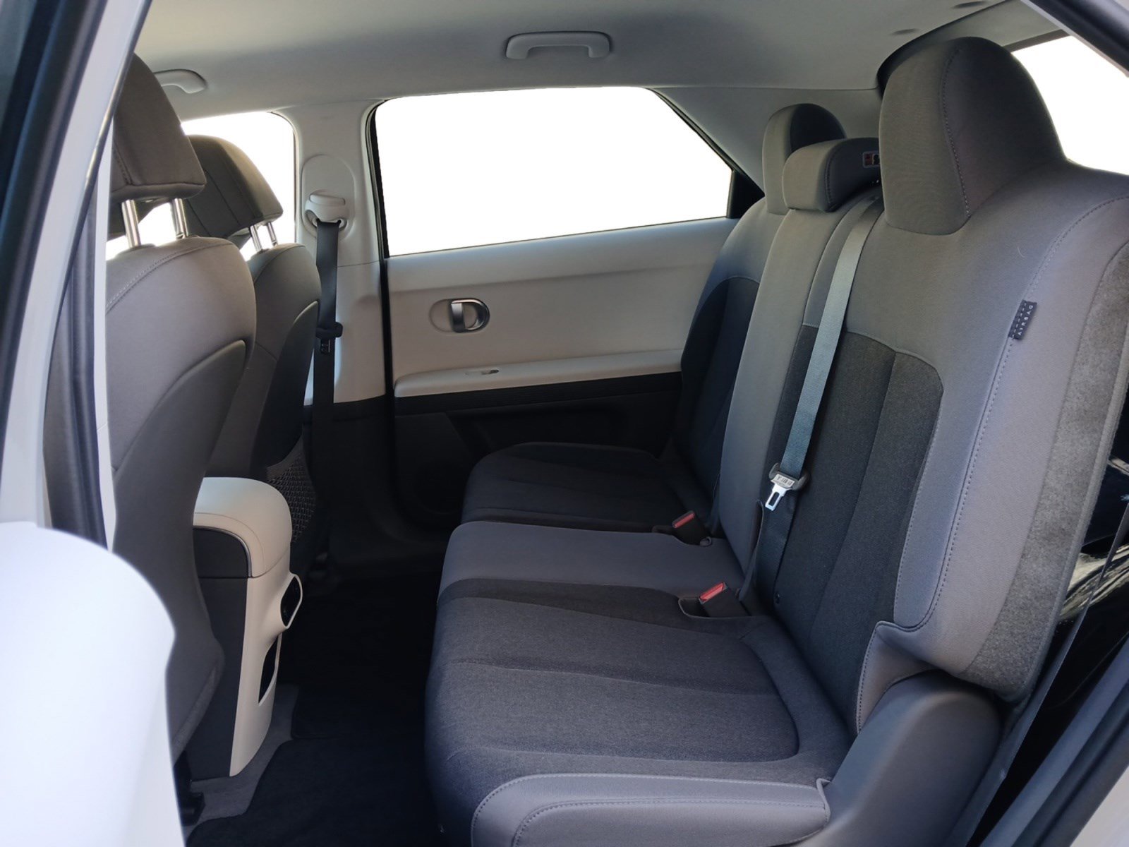 Certified 2024 Hyundai Ioniq 5 SEL image 13