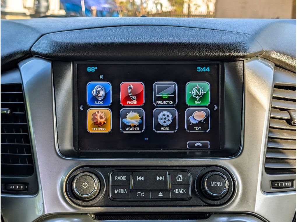 Used 2019 Chevrolet Suburban Premier AWD/4WD image 23
