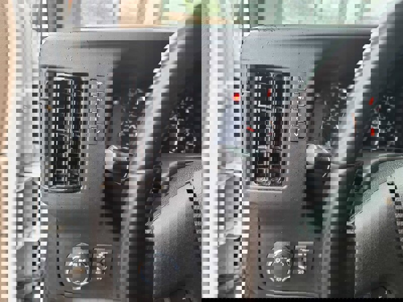 Used 2021 Chevrolet Express 2500 Extended w/ Driver Convenience Package image 21