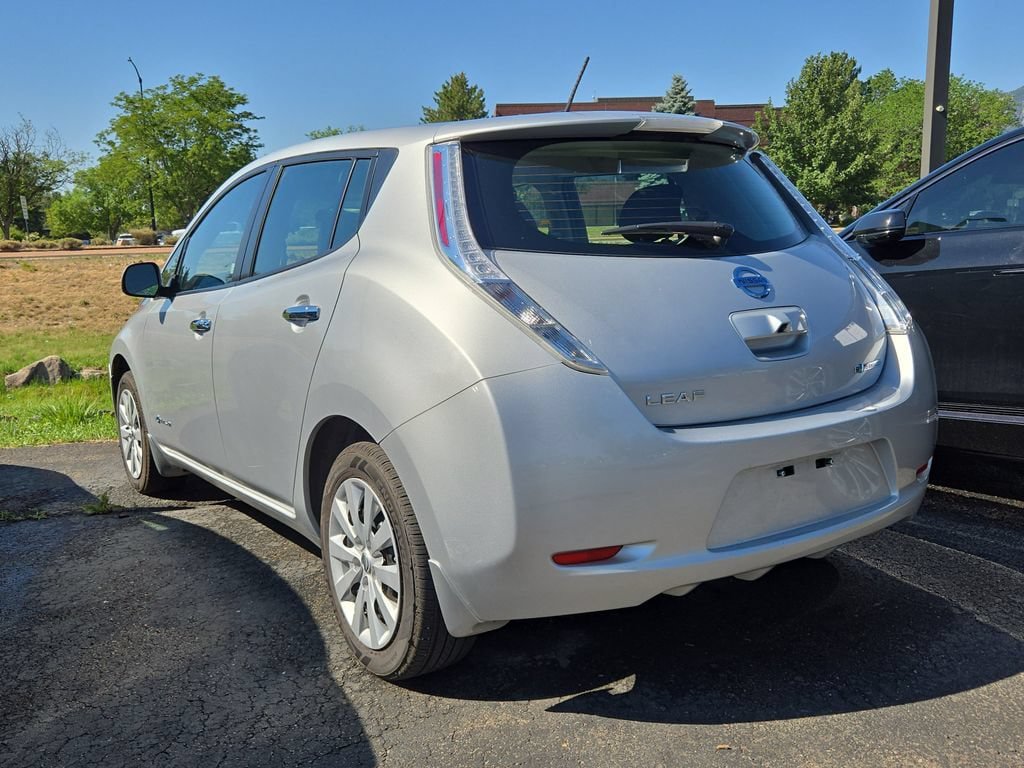 Used 2017 Nissan Leaf S w/ Charge Package FWD image 11